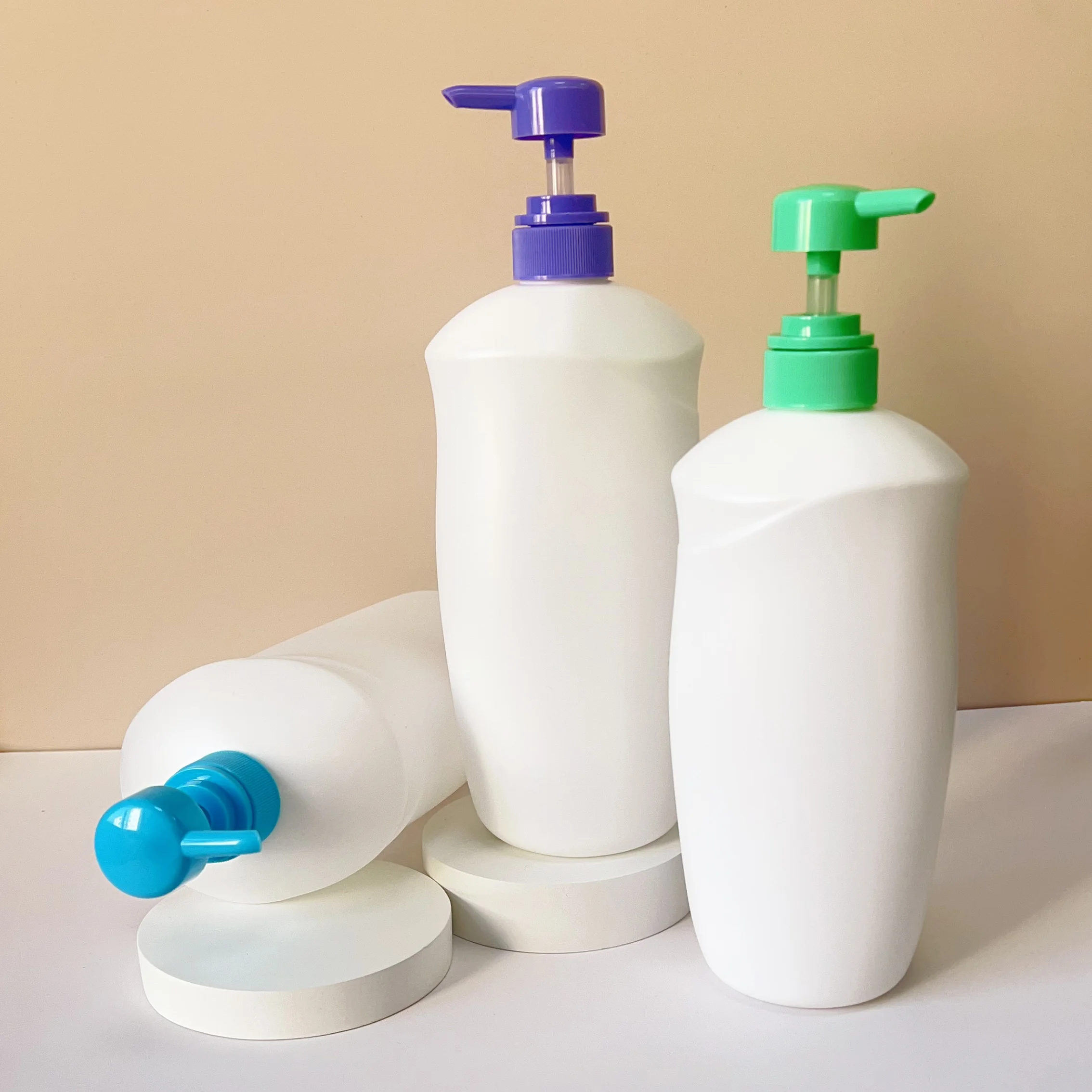 Factory Supply Large Capacity 800ml 1000ml 1380ml Hdpe Shampoo Body Wash Plastic Bottles