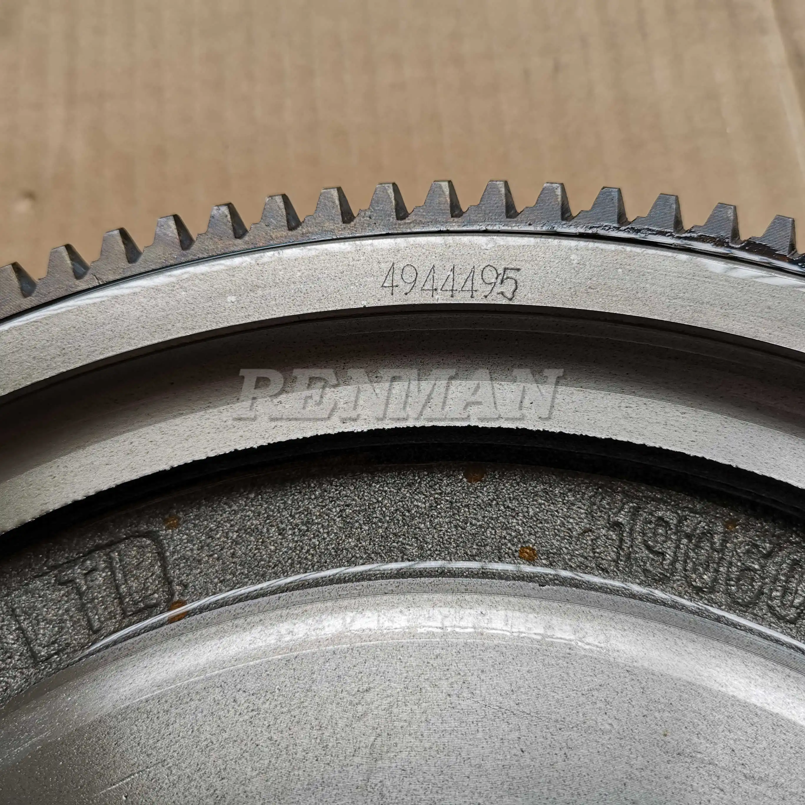 FOTON CUMMINS ISF3.8 ENGINE Flywheel 4944495 4944496 4944495F  