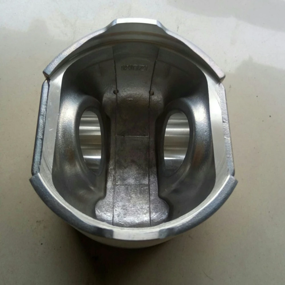 IZUMI Piston for KOMATSU 4D95 SAA4D95LE-3 6208-31-2110 High Performance Engine Parts