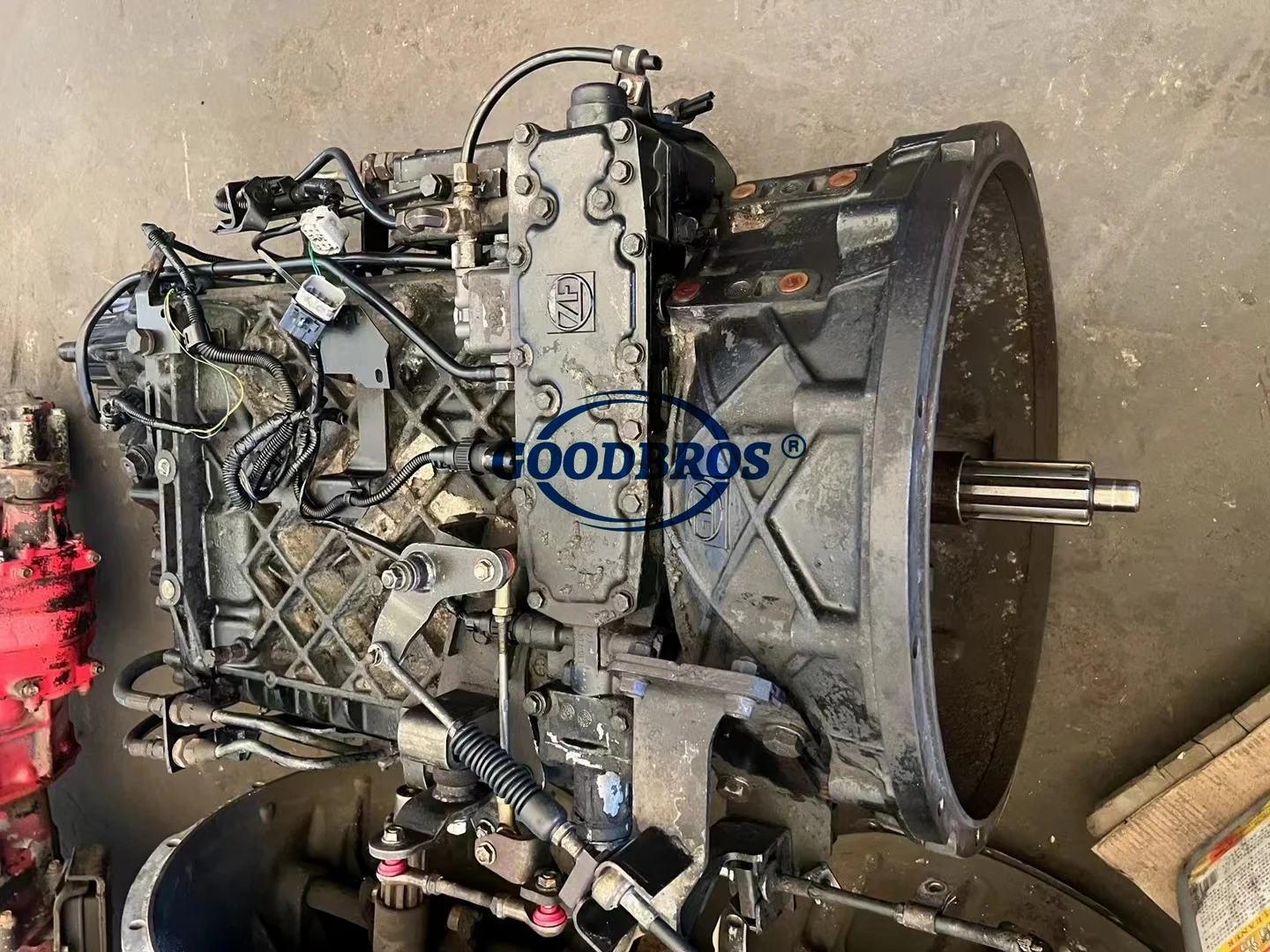 Used ZF16S221 Transmission