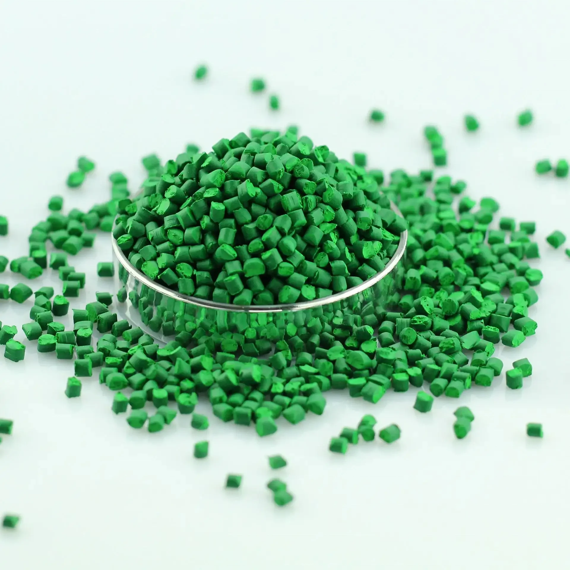 Прямая Продажа с завода, пластиковые гранулы pp masterbatch PLA masterbatch цвет черный белый огнестойкий PE XLPE TPU PP TPE