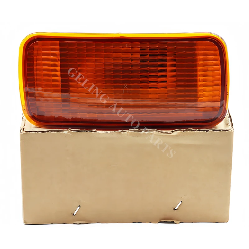 Geling Truck Spare Body Parts Fog Lamp Yellow Turn Signal Lamp for Nissan Ud Pkb Cwm454 1994 Truck