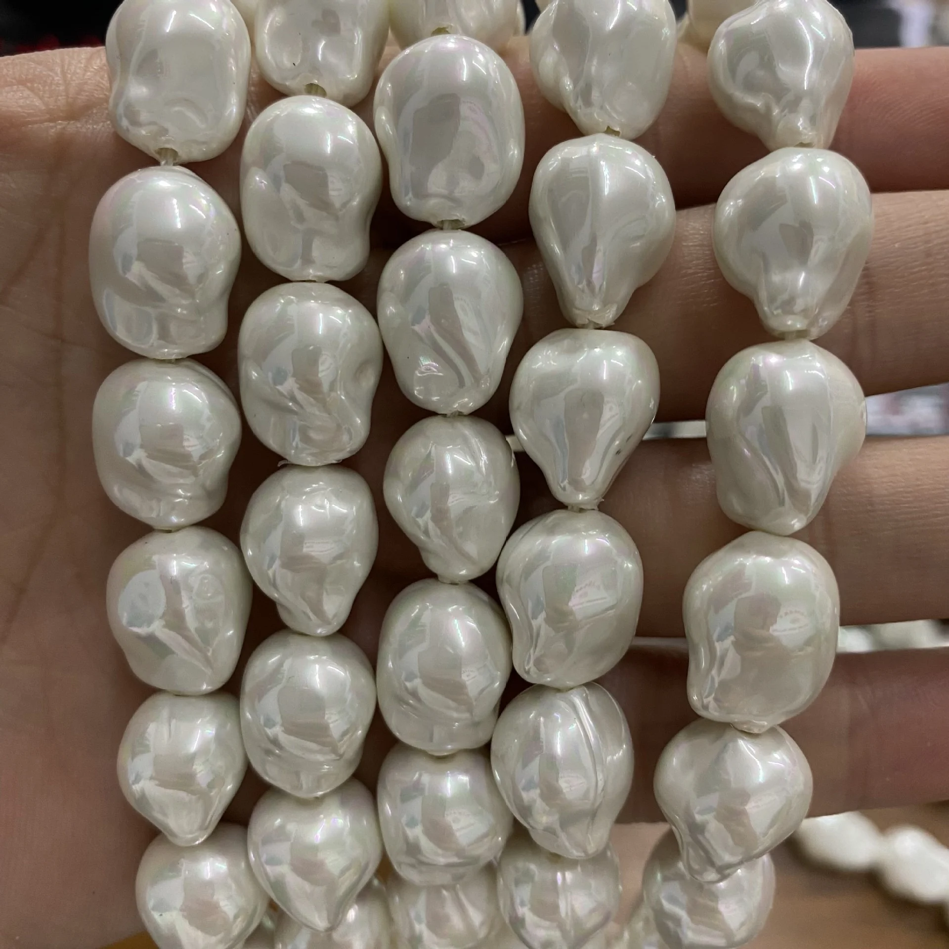 Natural Shell Round square Baroque Shaped Pearl Big Size Pearl