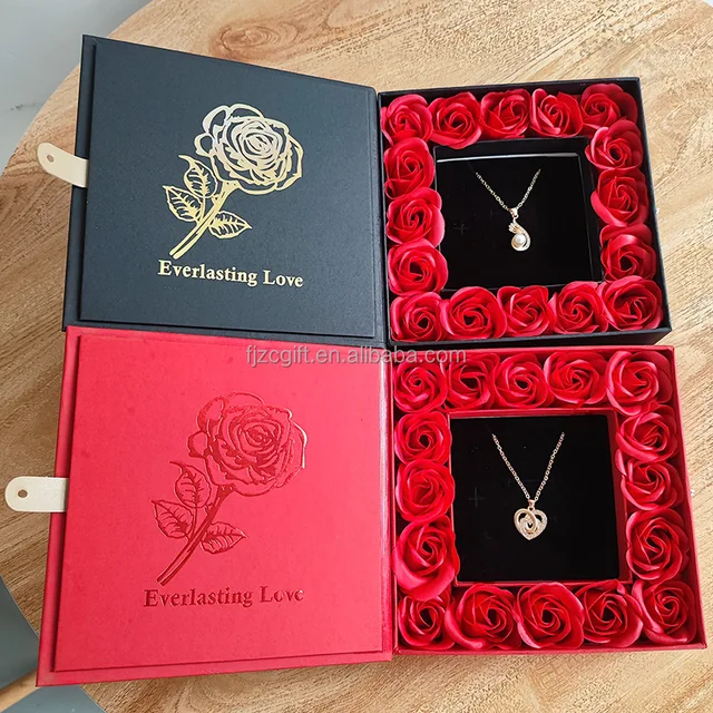 Handmade 16 Soap Flower Roses Necklace Ring Flip Cover Heart Print Set Gift Box Eternal Jewelry Box Factory Price for