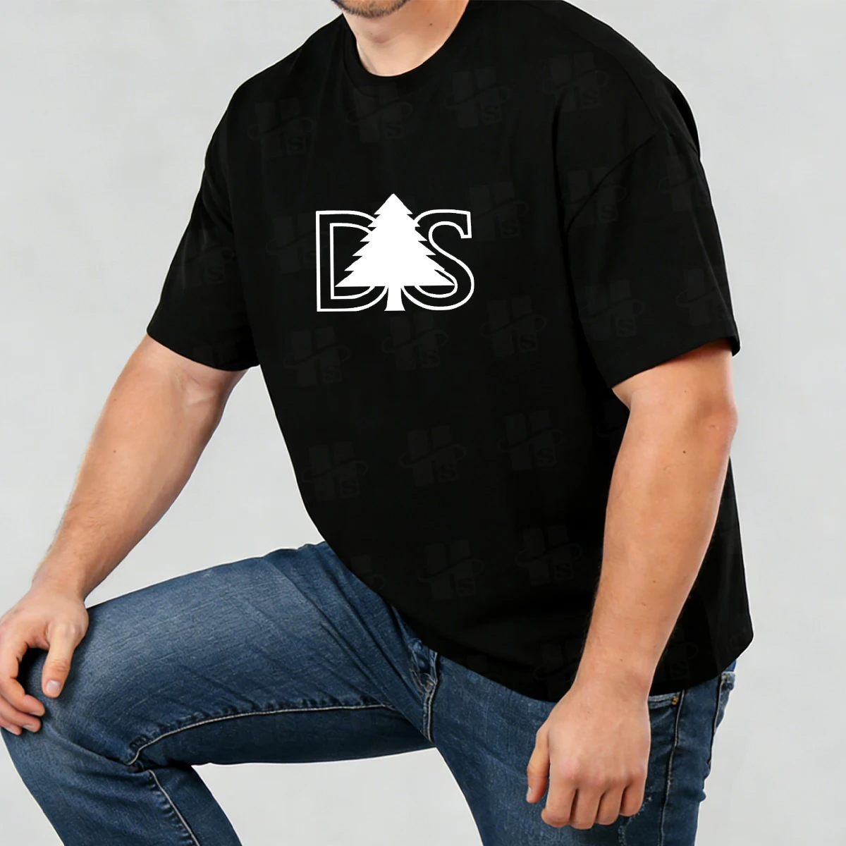 Garment Manufacturer OEM Aesthetic Square Version Boxy Fit T-shirt Super Loose Graphic Tees 230 GSM 100% Cotton Tshirt Boxy Cut