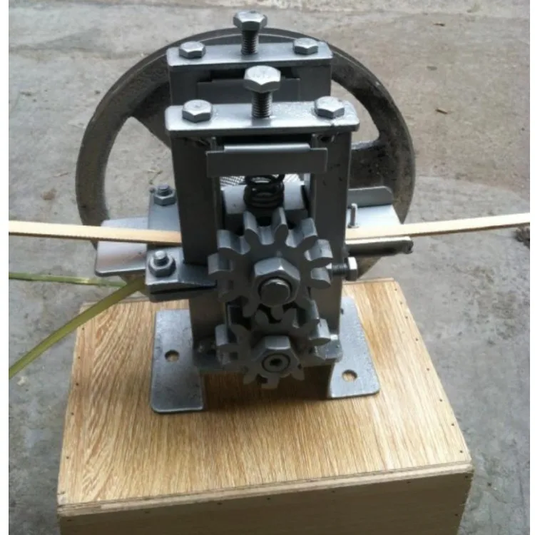 Newest Design Different Capacity Factory Price Bamboo Split Machinery
