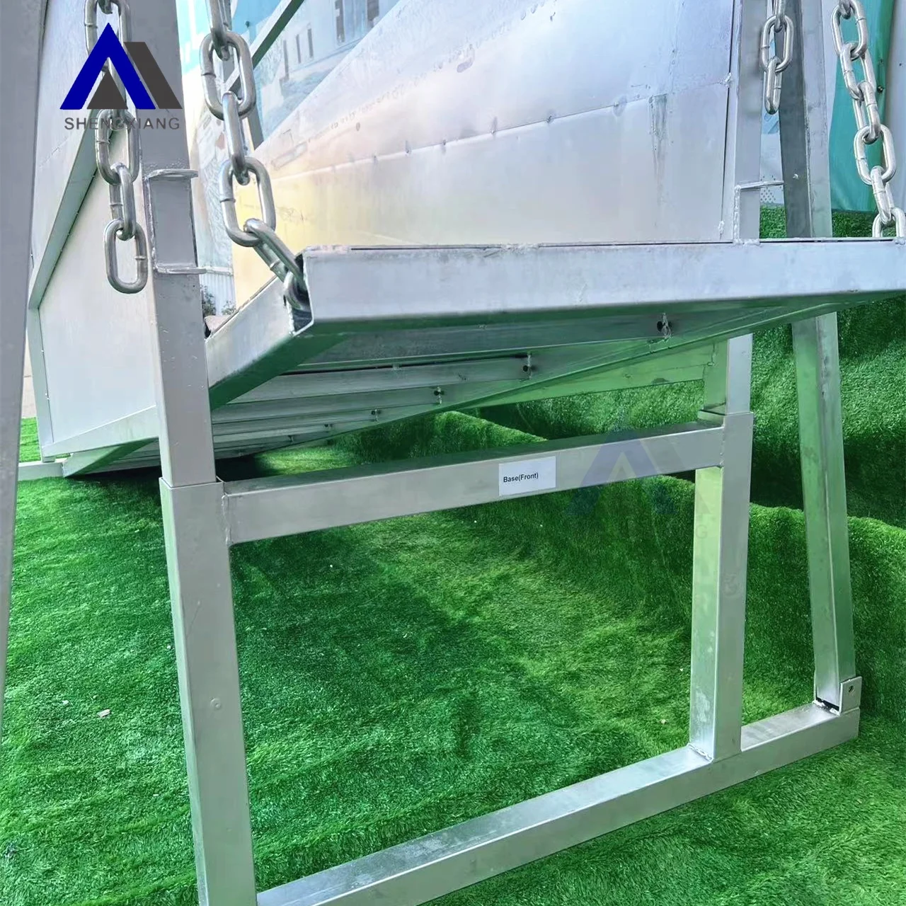 Heavy Duty Height Adjustable Cattle Loading Ramp 3.6m Farm Animal Husbandry Equipment Cattle Panels and Gate for Cattle Yard