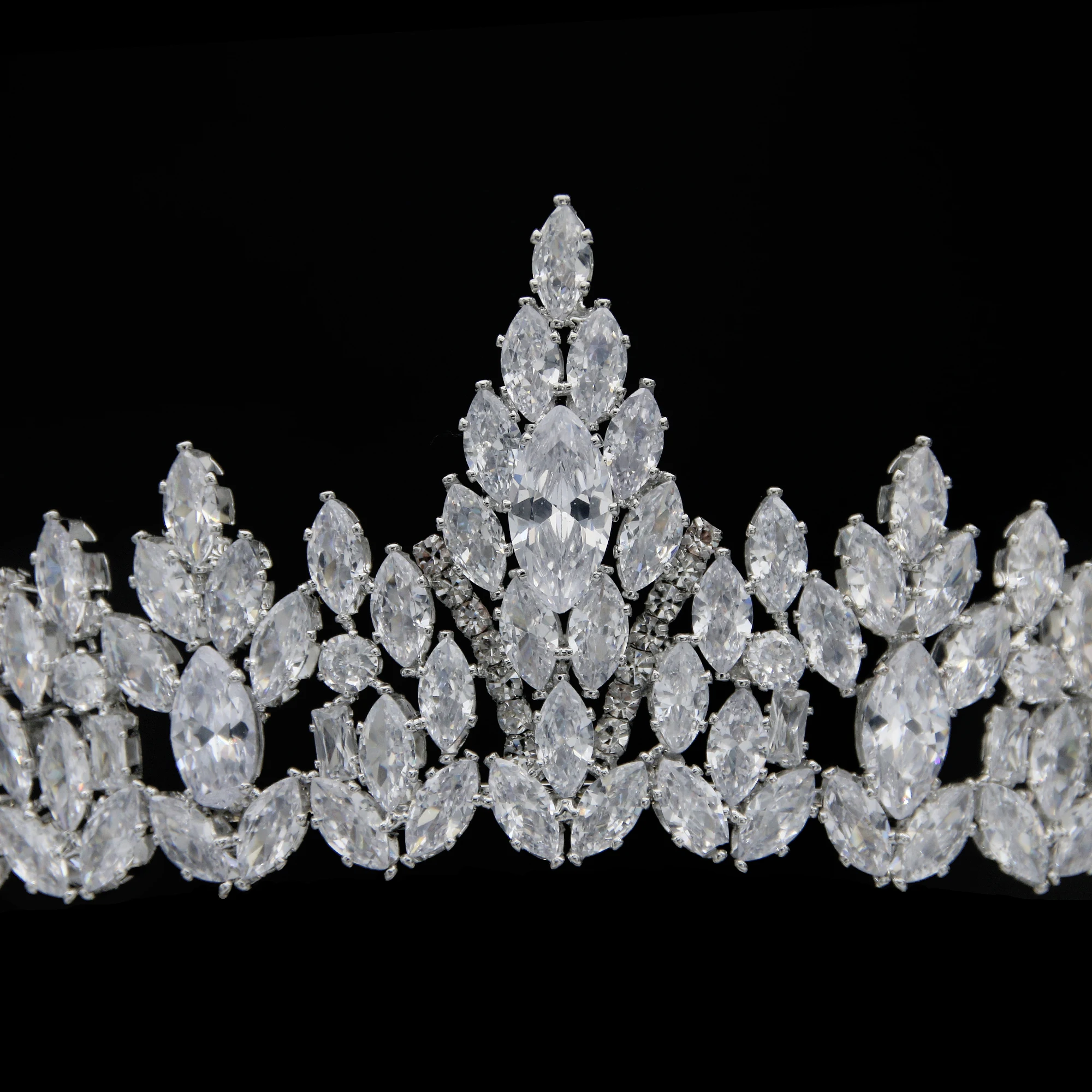 Luxury Crowns Tiaras Y Coronas De Diamantes 2023 Bride Earrings Tiara and