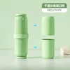 Cuatro tazas de verde.