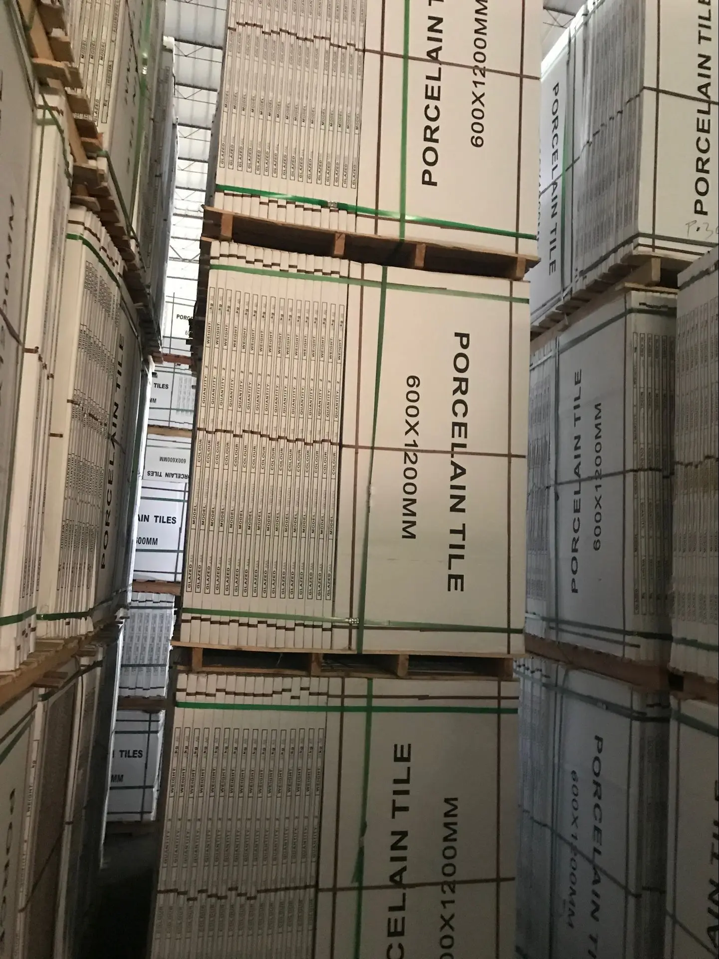 China Lieferant Glasierte Außen Keramik Wandfliesen,Ziegel Außen