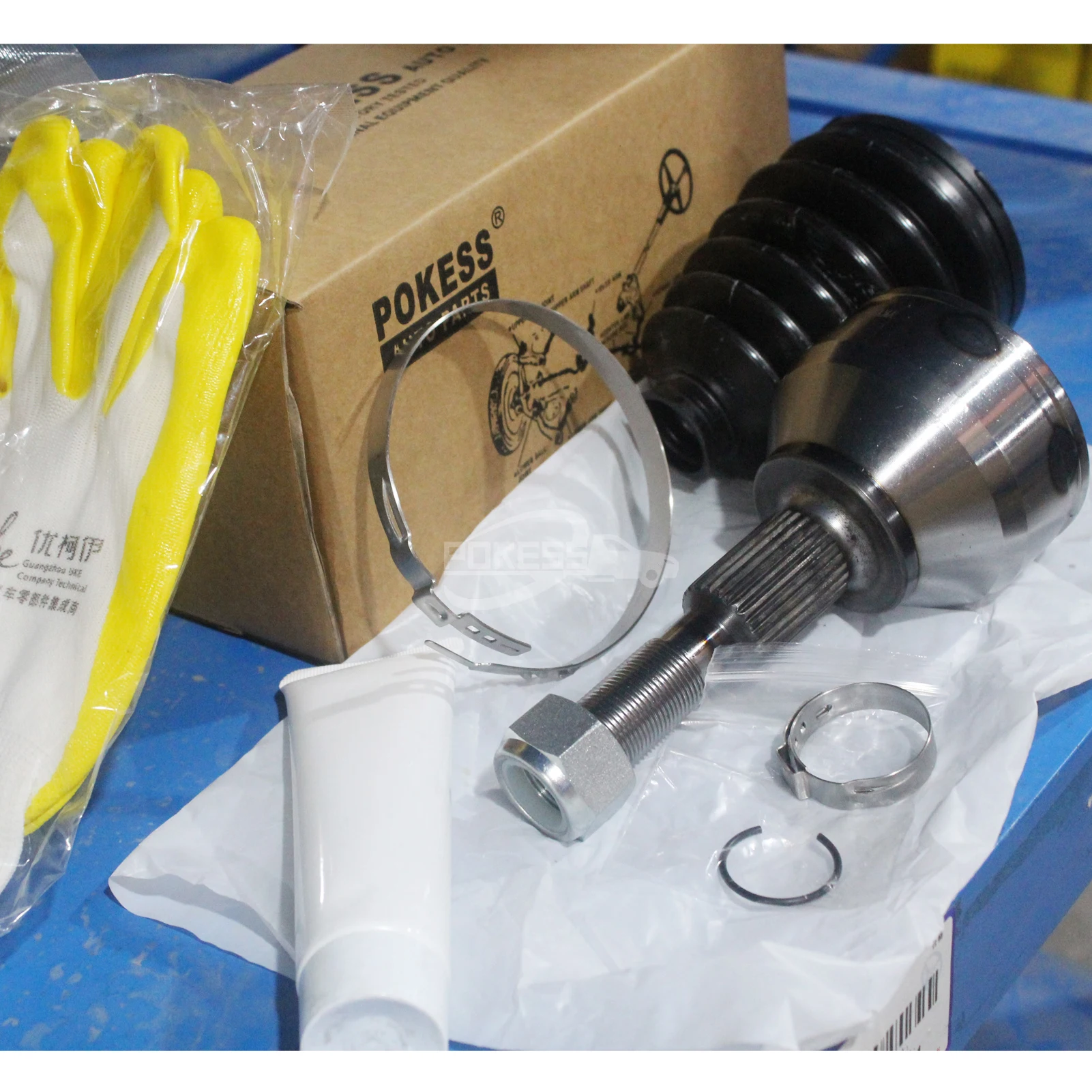 F2G33A327AA F2G33A328AA FD-136 Left/Right Outer CV — 2