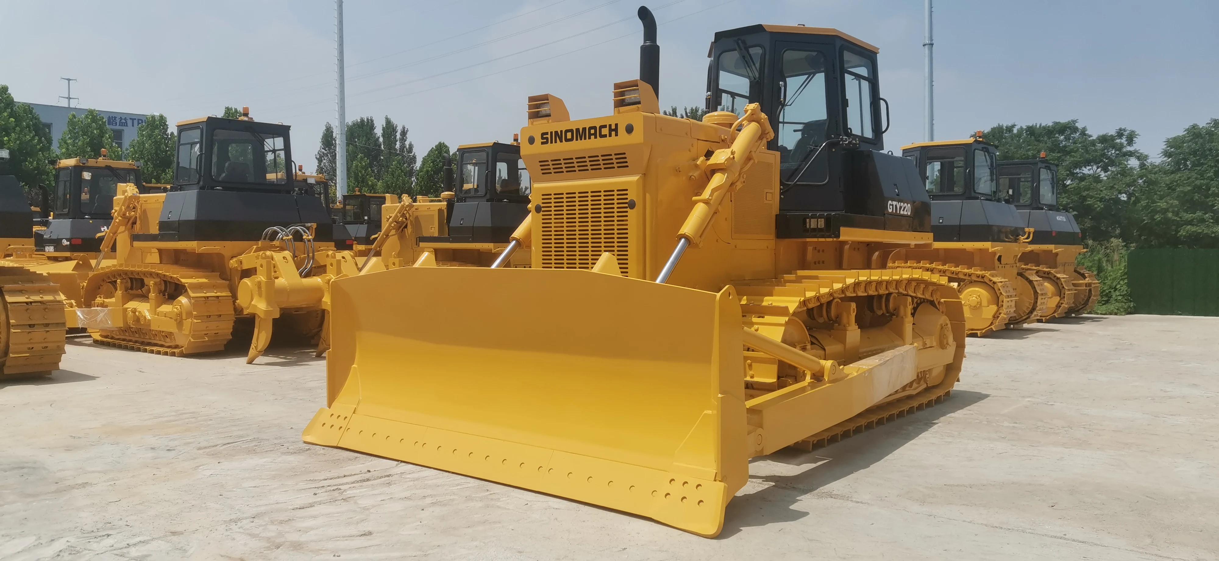 CHANGLIN Road Dozer Bulldozer Machine New Crawler Bulldozer with Parts Price