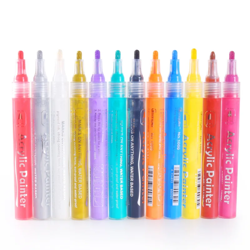 Finds: Acrylic Paint Pens
