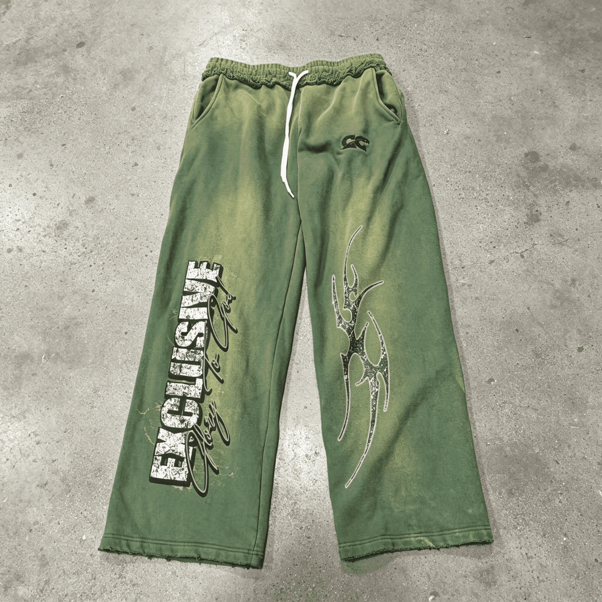 Custom Faded Green Archive Print Men Loose Fit Sweat Co Ord Heavyweight Fleece Drawstring Wide Leg Street Workwear Set gallery 4