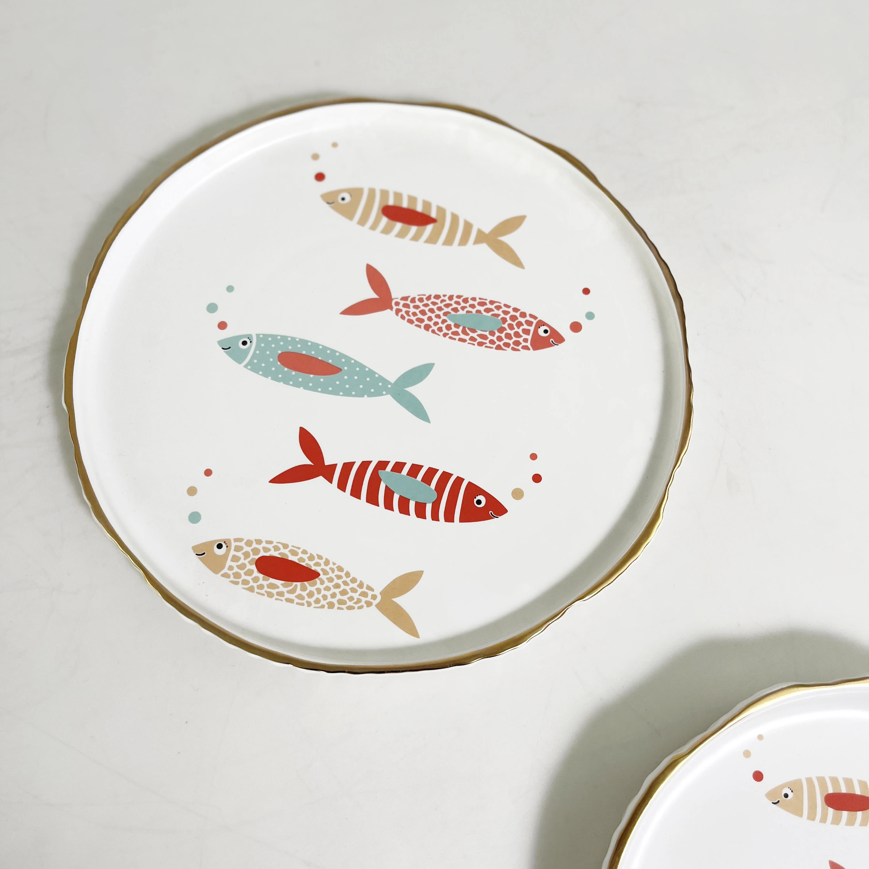 18 PCS Customized Animal Pattern Porcelain Dinnerware Set Ceramic Plates and Bowls for Salad and Soup Serving