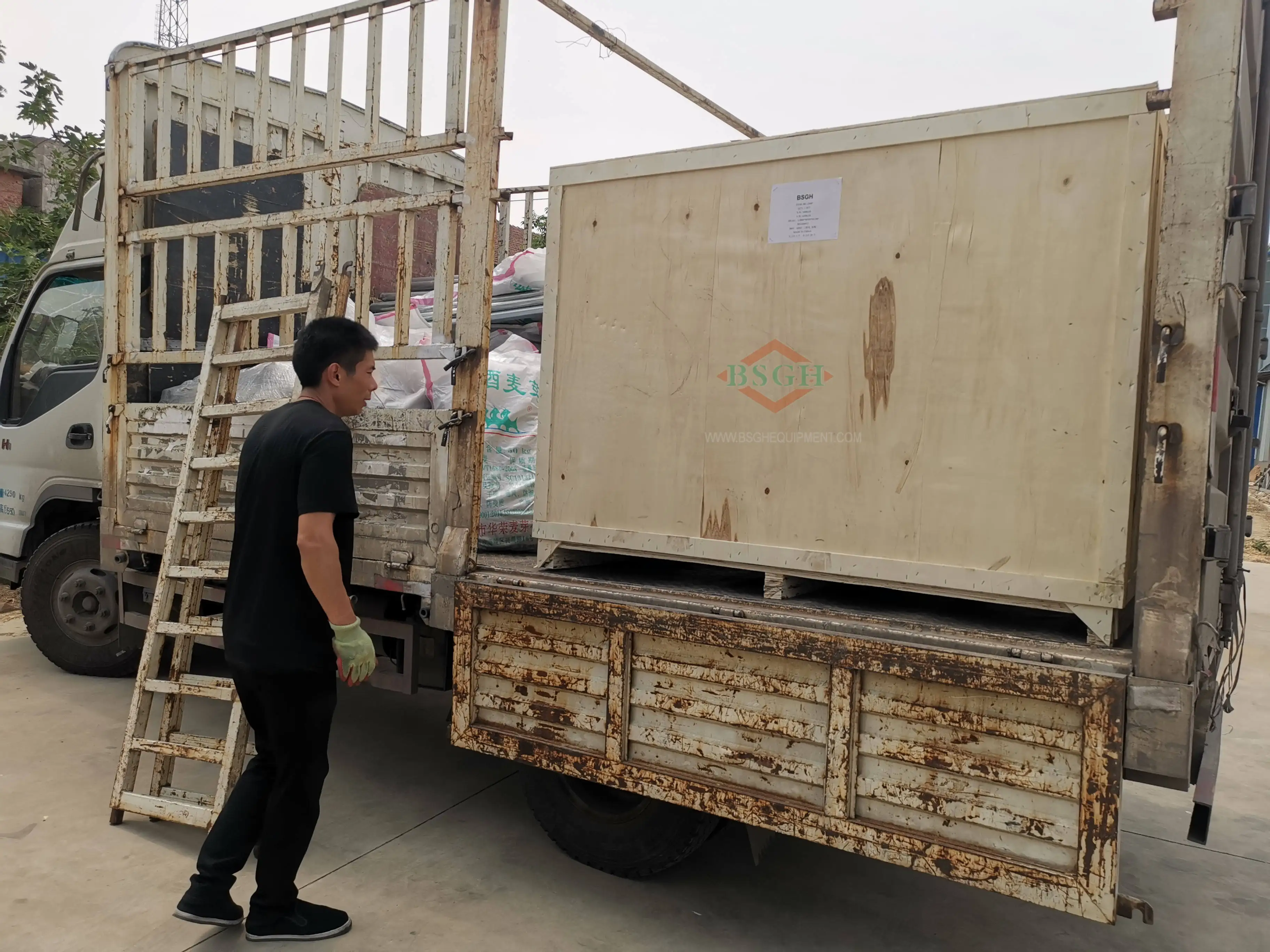 Big Low Price Car Crusher Machine Car Body Crushing Line Scrap Metal