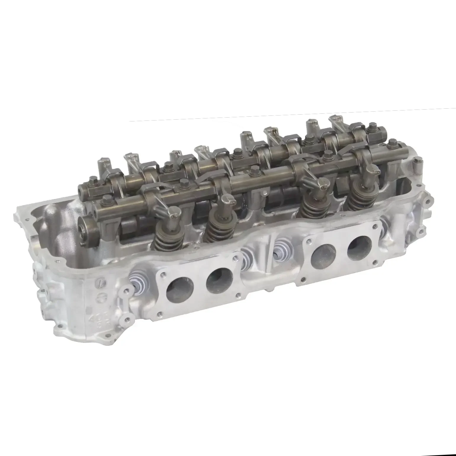D21 Complete Cylinder Head KA24 12V for Nissan Engines