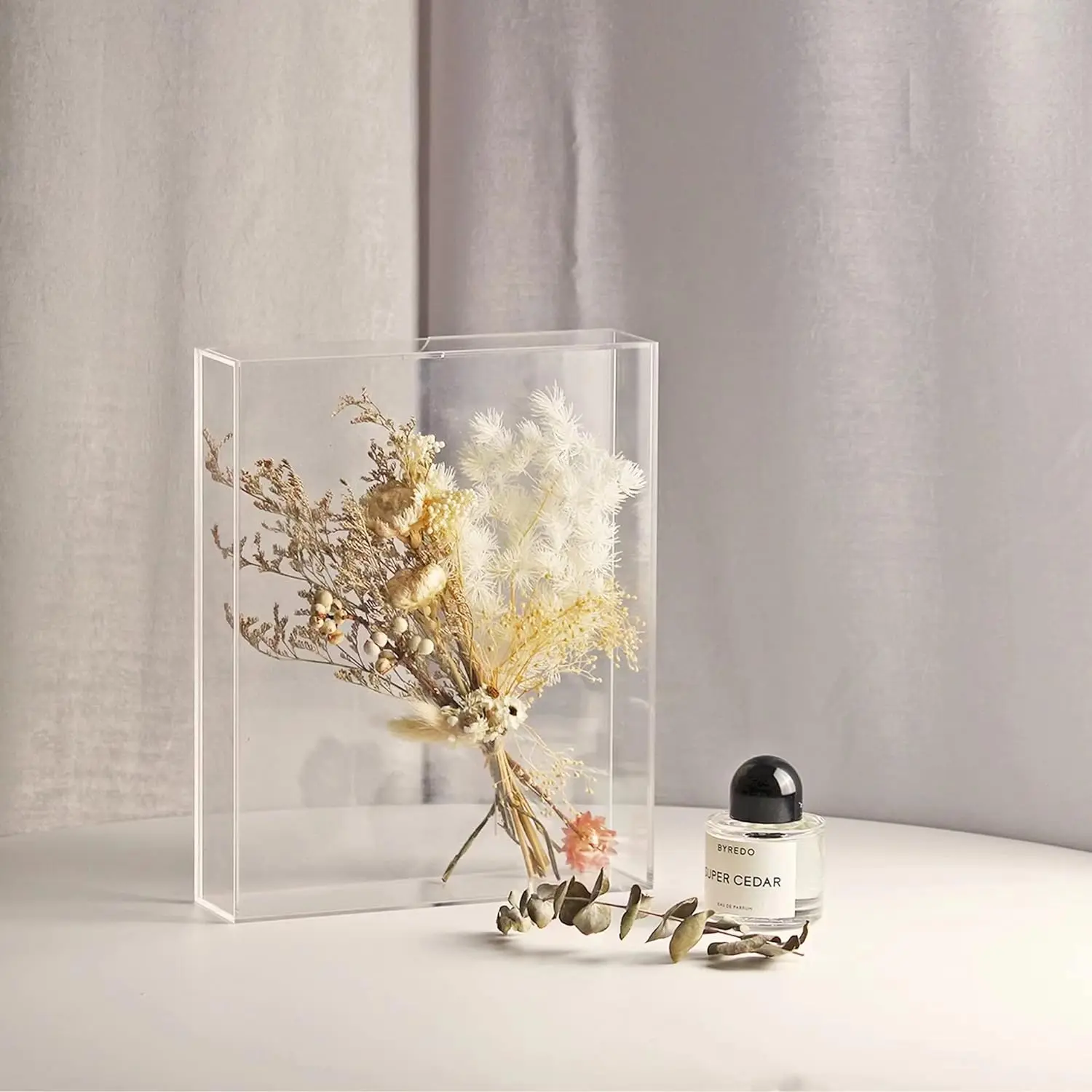 Modern Home Decorative Wholesale Acrylic Book Shaped Vase Clear Blue Red Brown with Transparent Glaze for Floor Flowers