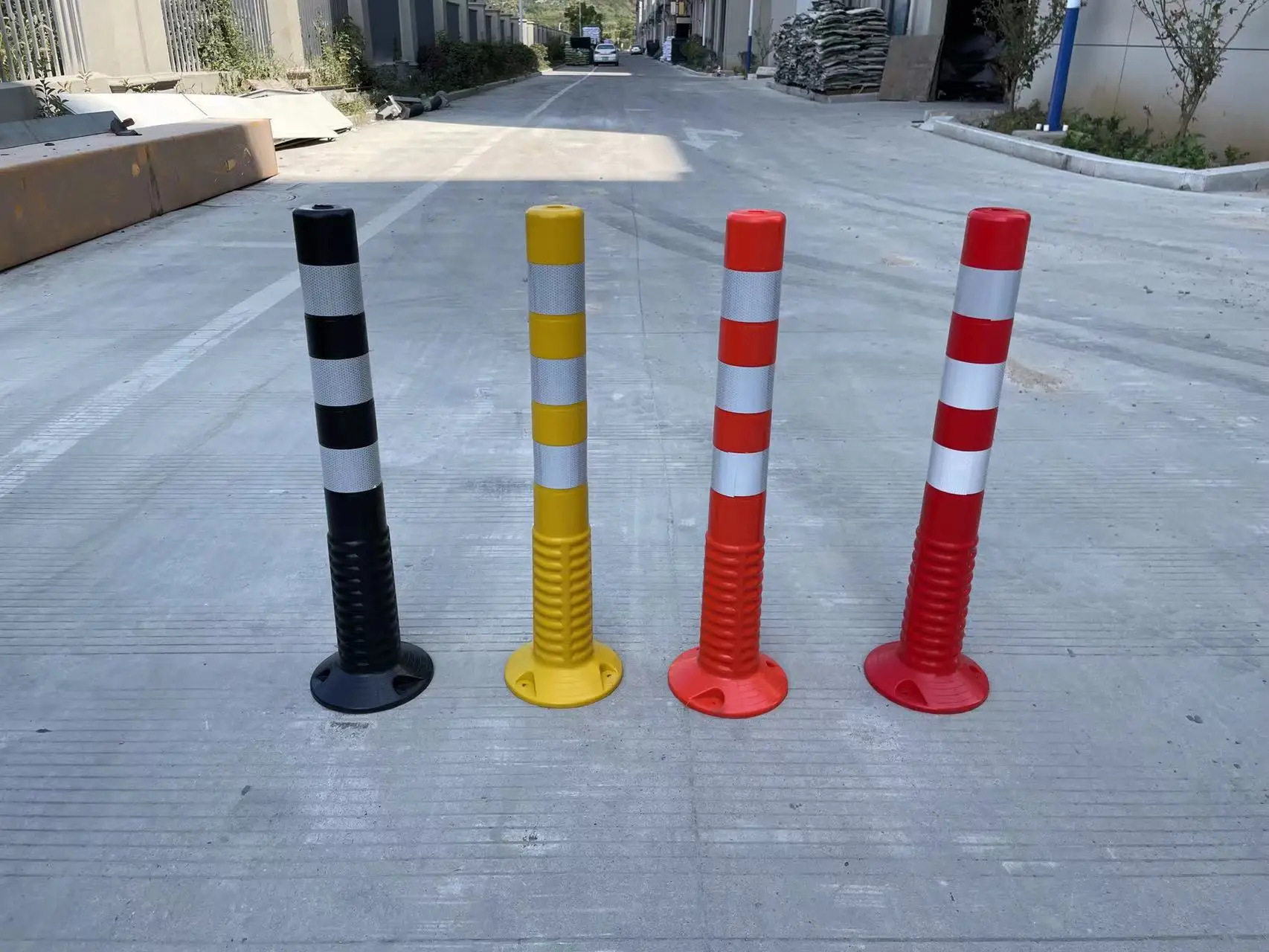 Wholesale PU Flexible Height Traffic Warning Sign Post Reflective Traffic Sign Post details