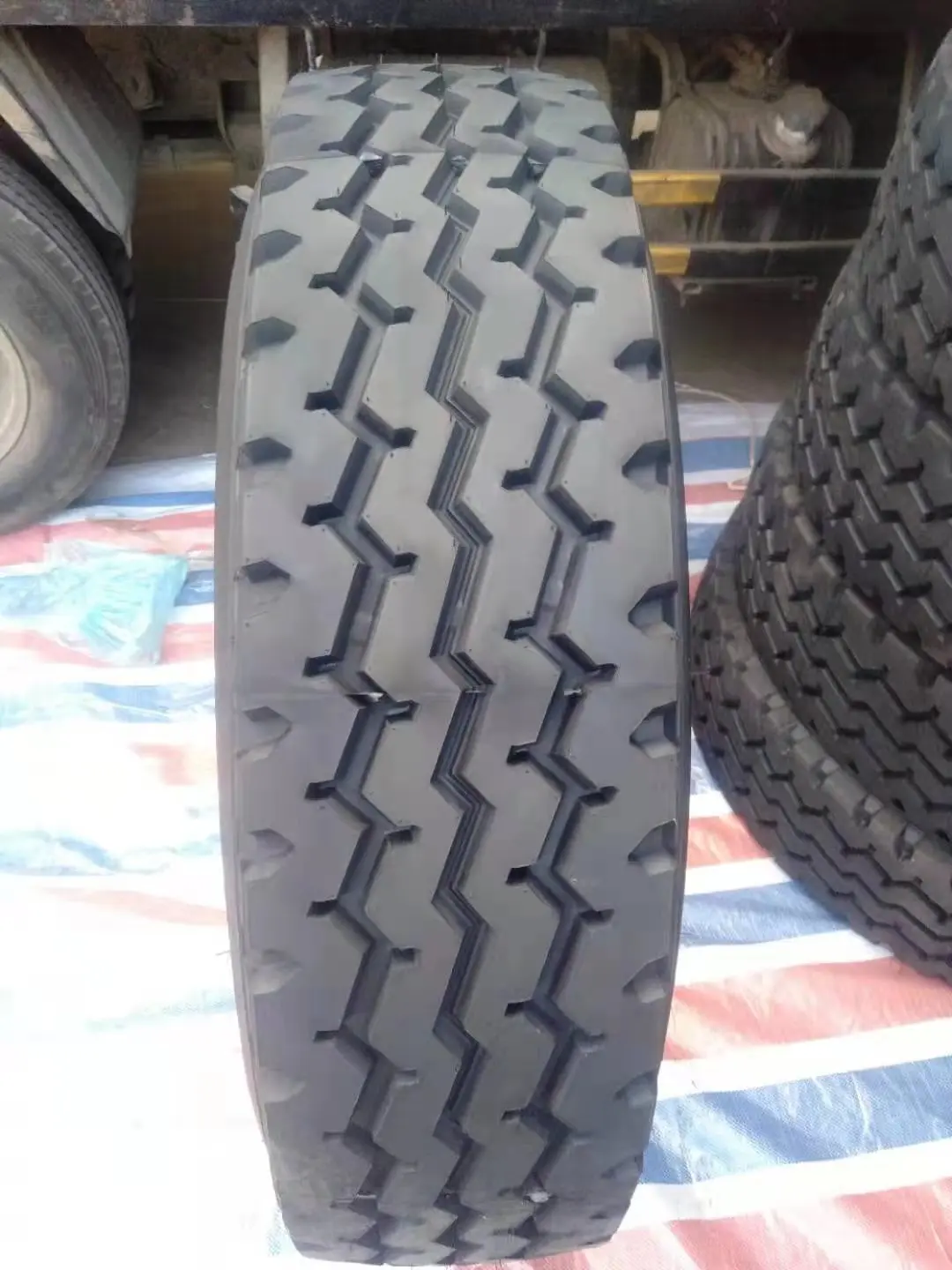 rmrmページ DRC - Truck Tyres - 325/95R24/20PR/K - DRC Tyres Australia