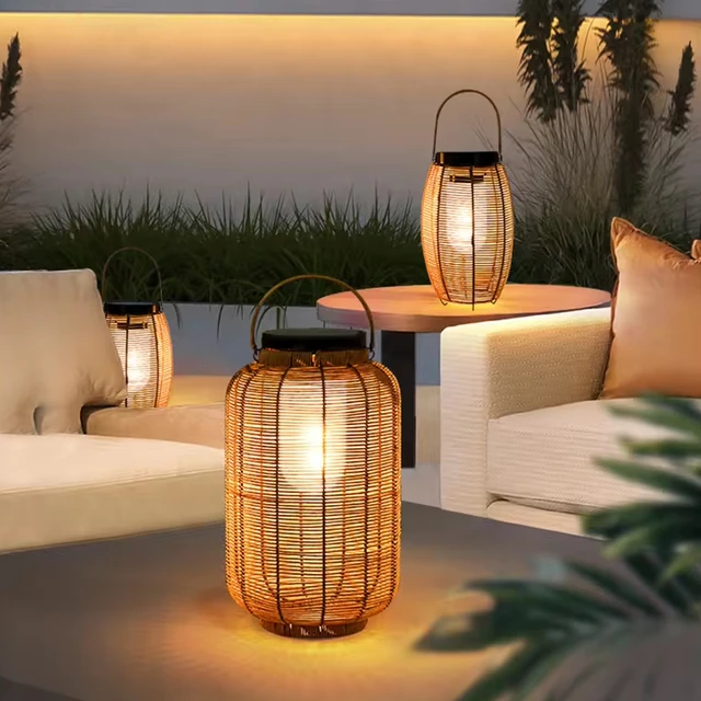 Outdoor Solar LED Lantern Rattan Bamboo Lamp with Handle IP65 Hanging Table Lamp for Patio Yard Garden Tree Home Decorations