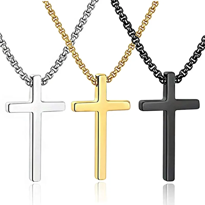 Collier Pendentif Triple Croix Acier Inoxydable – Design Chrétien Moderne Poli – Argent, Noir Ou Or – Bijou Cadeau Homme