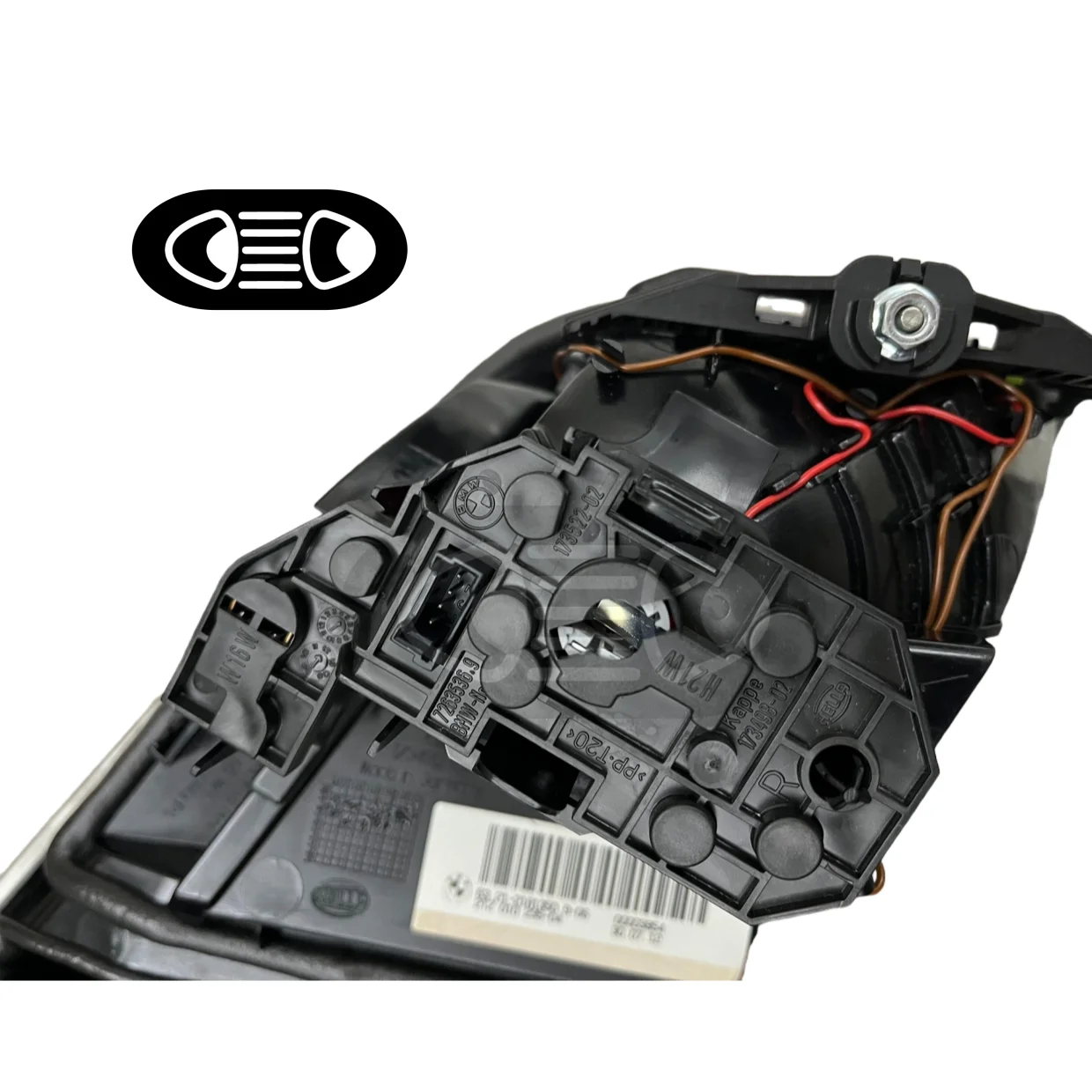  F10　5シリーズ 純正テールライト BMW 5シリーズF10/F18用テールライト（1セット）純正中古部品、状態