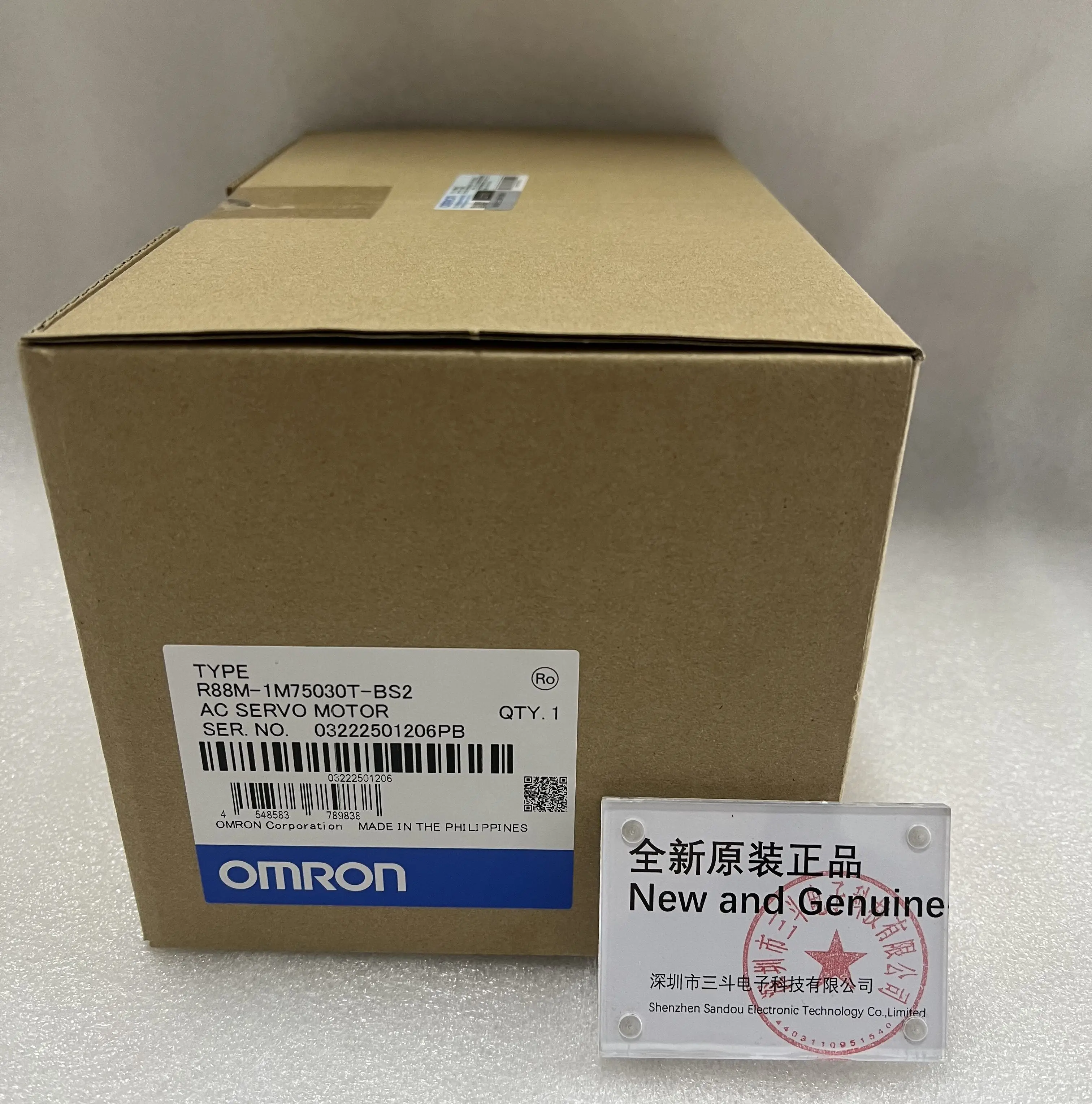 Omron AC Servo Motor R88M-1M75030T-BS2 Omron AC Servo Motor R88M-1M75030T-BS2