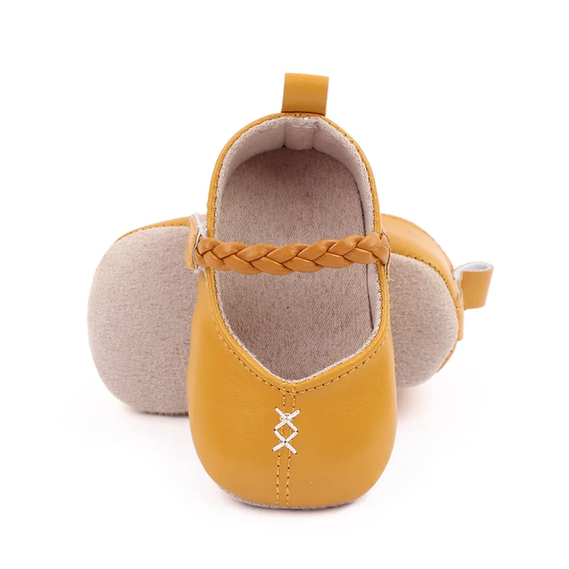 Directly Factory Hot Selling Cheap Soft Sole Newborn Infant Baby Shoes for Girls manufacture