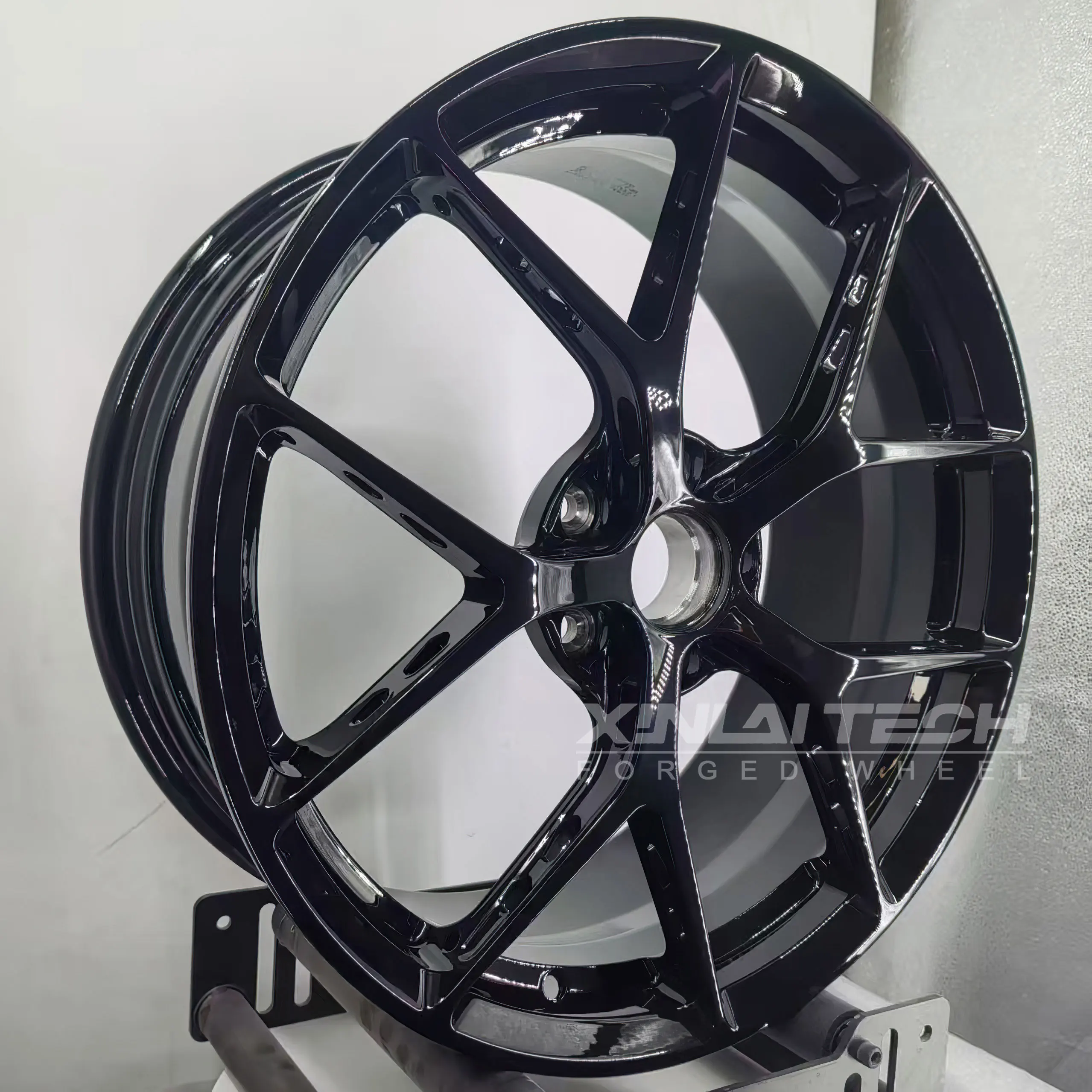 XL 5x114.3 5x120 5x112 Monoblock 1-piece Gloss Black Custom Forged Wheels for Mercedes-Benz Audi A6 A7 BMW M3 M4 M5 M8 - Image 2