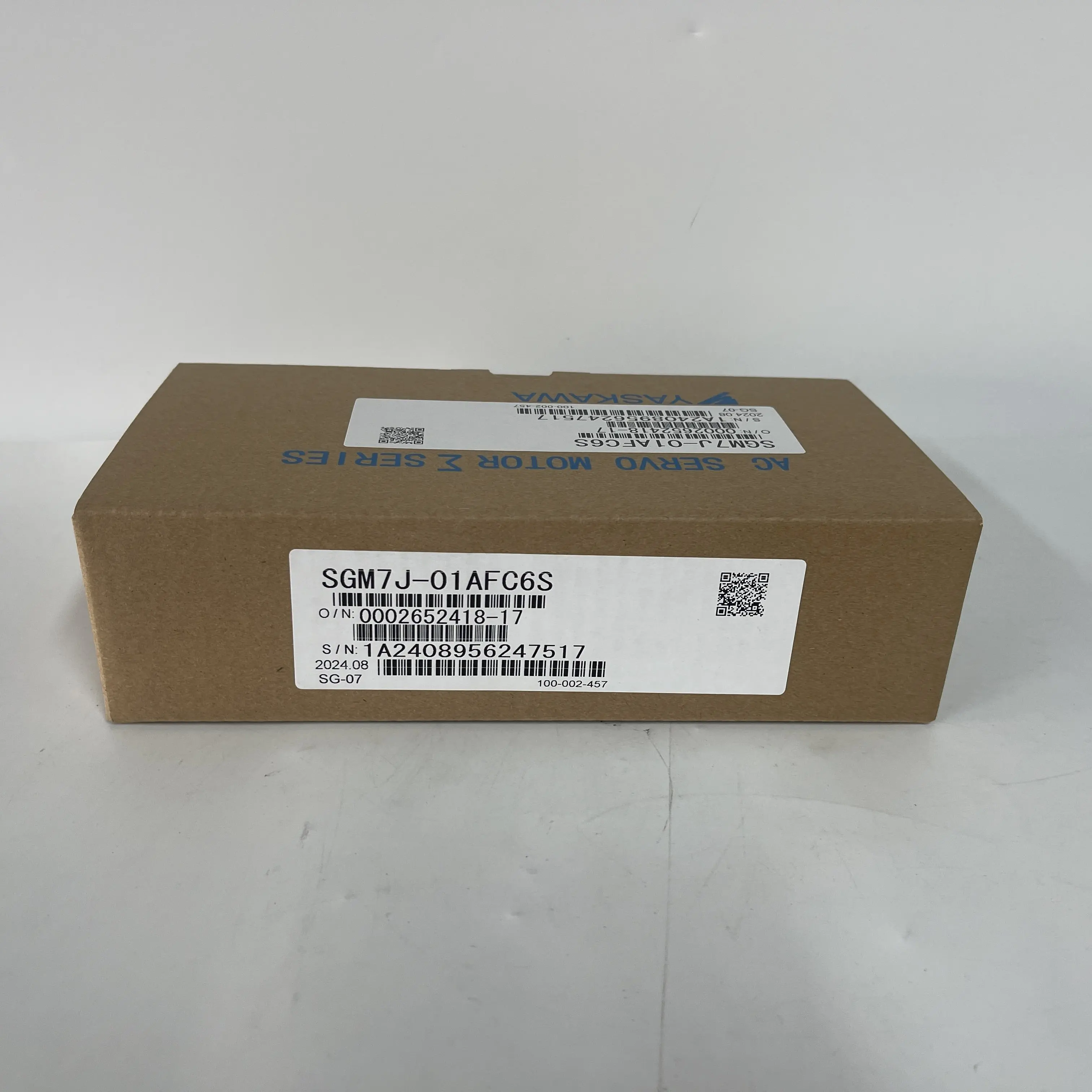 Yaskawa AC Servo Motor SGM7J-01AFC6S Yaskawa AC Servo Motor SGM7J-01AFC6S