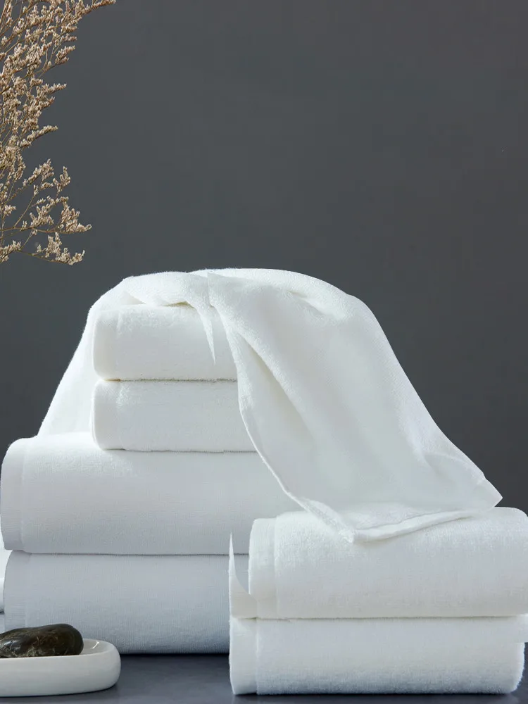 Professional Selling Malaysia Embossed Logo White Jacquard Cotton 16s Plain Hotel Towel for  Hyatt Hilton Hotel