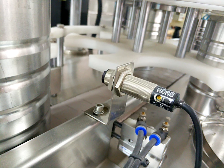 Автоматическая Машина Для Запечатывания Банок для томатного соуса, Машина Для Запечатывания Банок для безалкогольных напитков