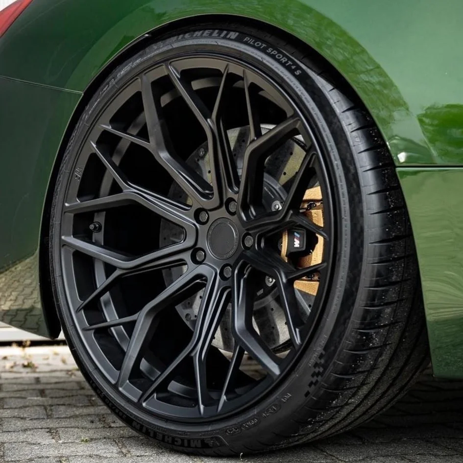 Wheelux製 鍛造ホイール・リム BMW M3 M4 Z4 328 M8 M5 330 X5 X6用 19
