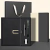 Atenas negro + bolígrafo metálico + repuesto de bolígrafo + memoria USB + bolsa de regalo con caja.