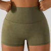 Shorts+green