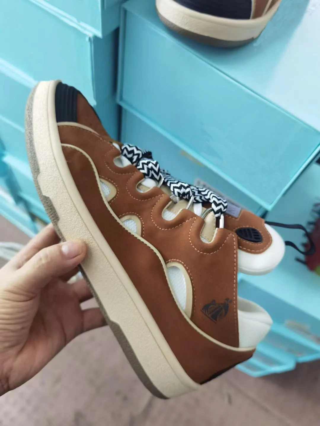 High Quality Fashion Comfortable Lace-up Women Sneakers Sport Shoes Casual New Arrival Fashion Shoelace Women's Fashion Shoes