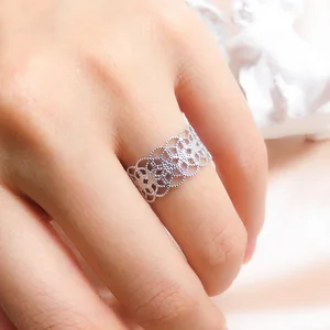 Women's Elegant Open Ring Exquisite Silver Hollow Flower with Zircon New Fashion Korean-Style European American-Style Fine Rings