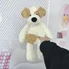 Coquille de peau de chien assortie aux cheveux blancs jaunes de 45 cm