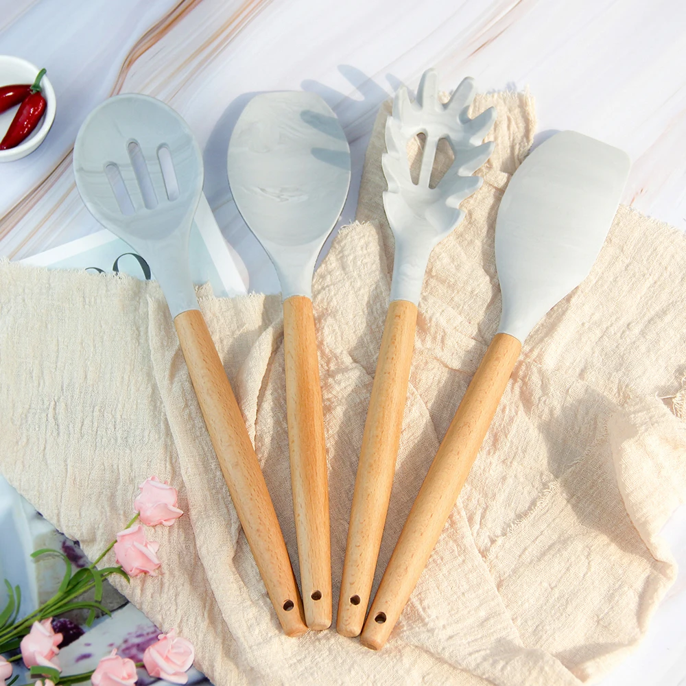 YF Hot Selling Kitchen Utensils Set with Natural Wood Handle Eco-friendly Silicone Cooking