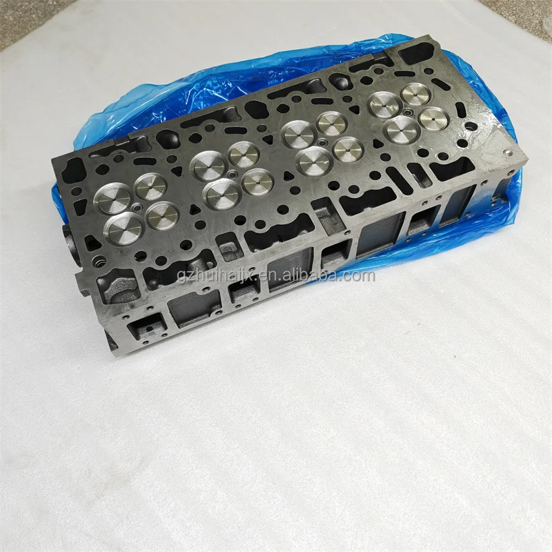 JCB挖掘机零件320/02906的工程机械零件气缸盖总成320/02906气缸盖