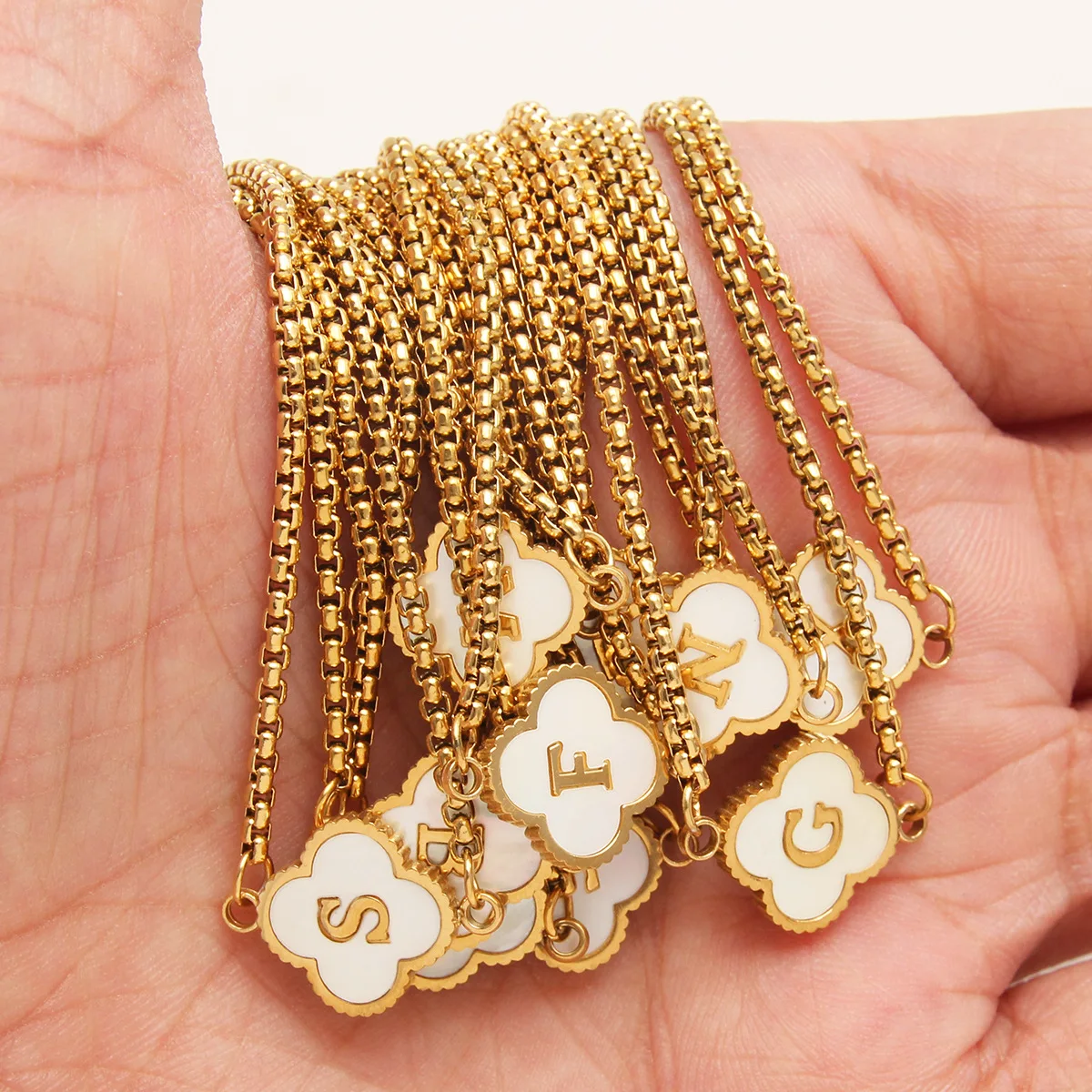 Bracciale Rigido Donna In Acciaio Inossidabile Con Zirconi, Placcato Oro – Gioiello A Forma Di Trifoglio, Chiusura Nascosta