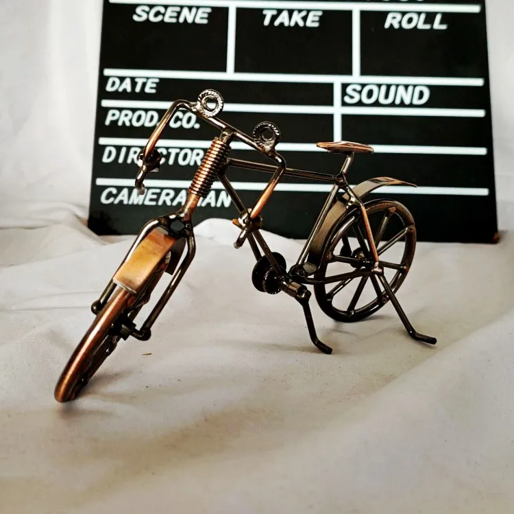Vintage Iron Metal Craft Handmade Mini Bicycle Model Diecast Bike Toy  Vehicles for Home Decoration
