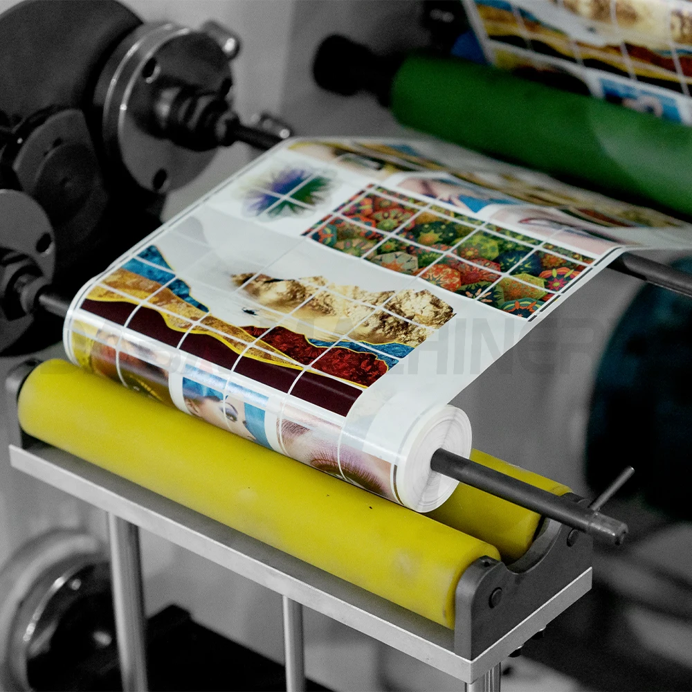 Full Automatic Roll to Roll Adhesive Label Die Cutting Slitting Machine
