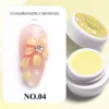Colle sculptée motif floral printanier 04