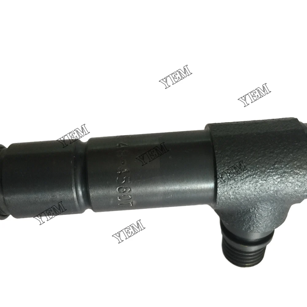 Injector 1G768-53000 for Kubota V3307 Engine Part 4
