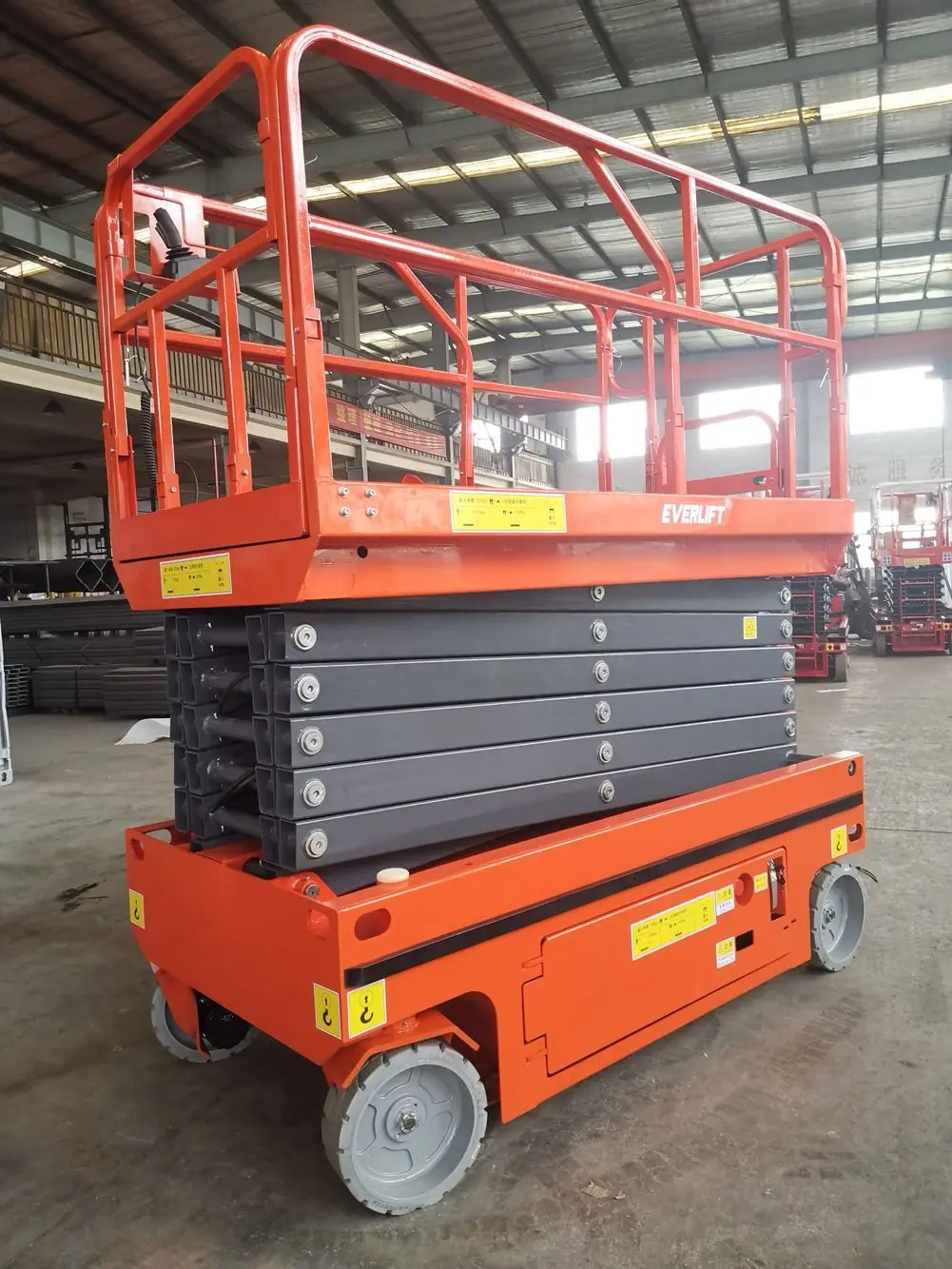 Everlift Electric Scissor Lifts - Reliable Aerial Platforms