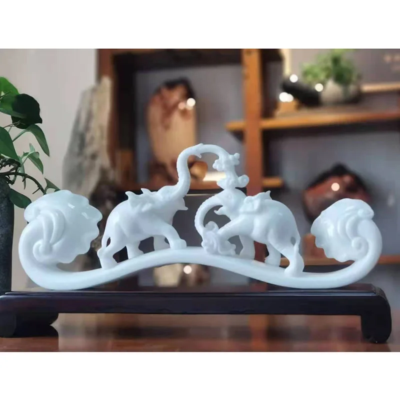 Stone Craft Hand Carving Onyx Elephant Sculpture White Jade Decorative Statues