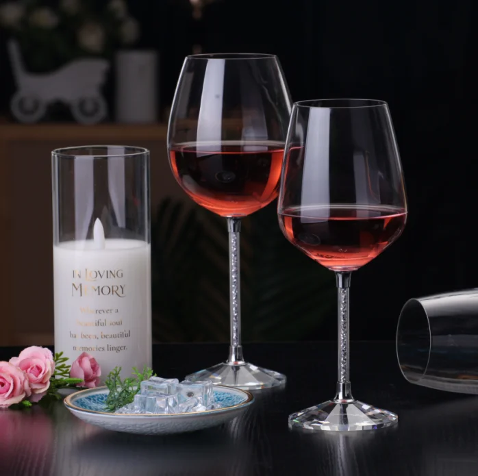 Crystal Red Wine Glass for Hotel and Restaurant - China Wine Glass and Wine  Glasses price