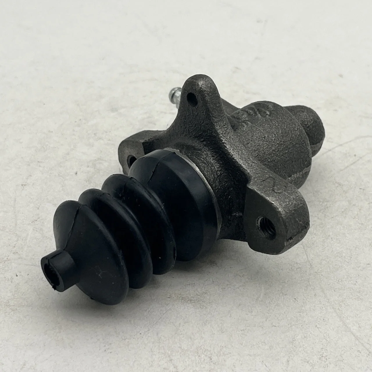 High Quality Clutch Slave Cylinder for ISUZU 8-98041-292-0